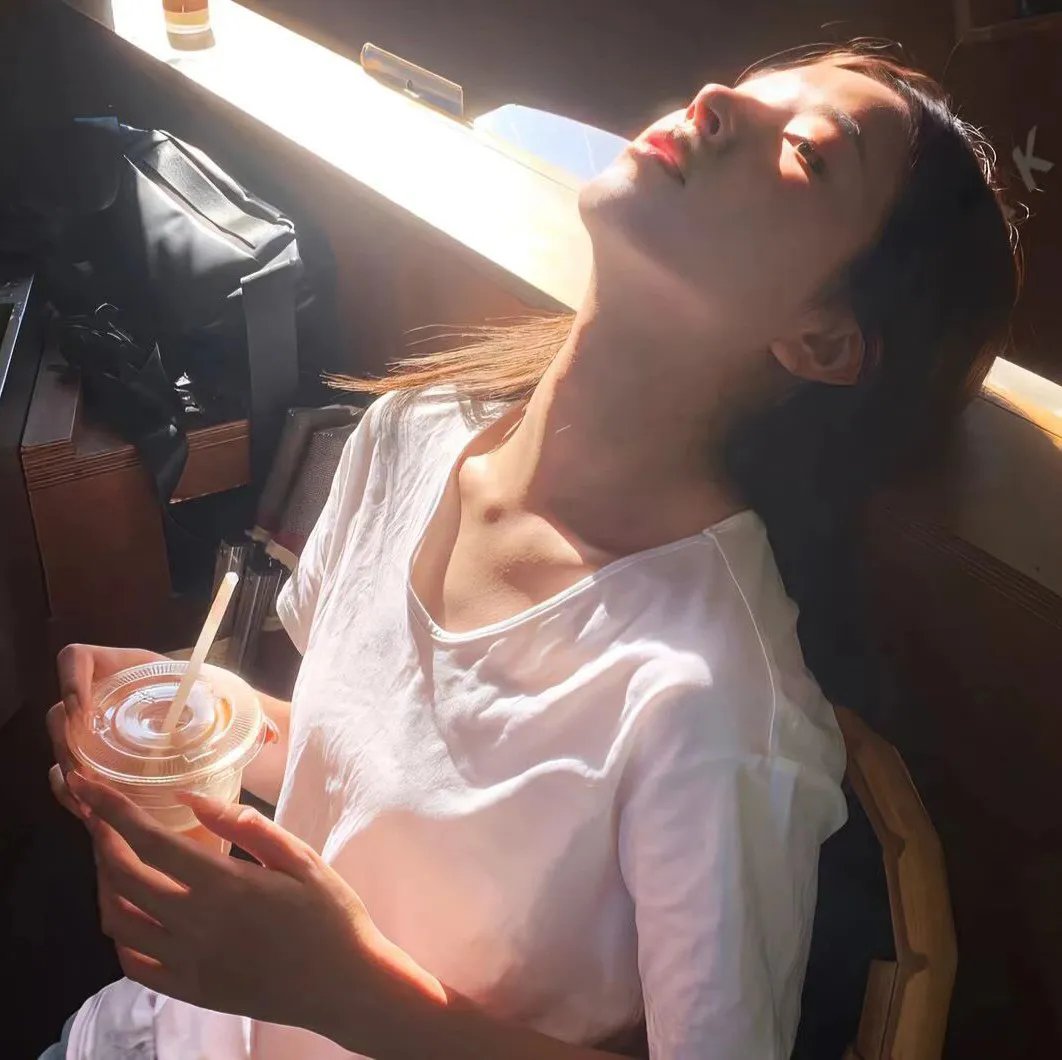 针孔旅社 在线观看